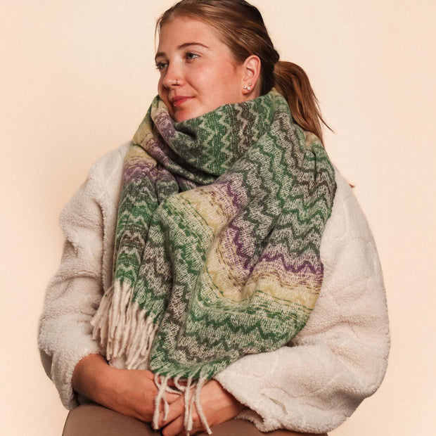Zelly Winter Weight Green Wave Scarf**