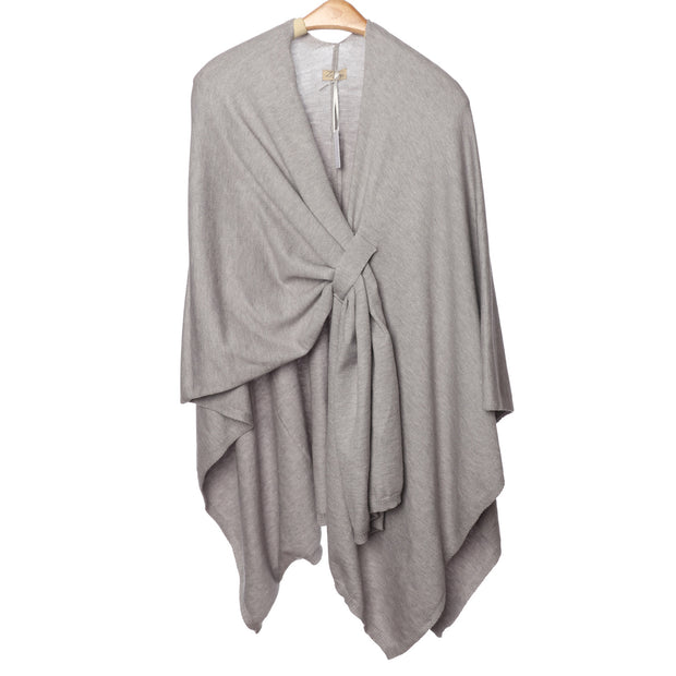 Zelly Grey Pull Through Poncho**