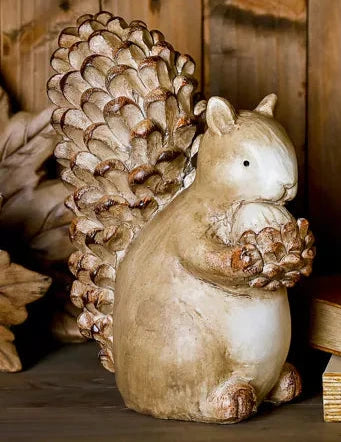 Country Living Autumn Wood Effect Resin Large Squirrel*